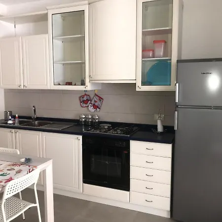 Apartman L'ancora Di Via Del Mare *